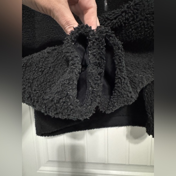 Lululemon Scuba Oversized Fleece Funnel-Neck Half-Zip in Black - Picture 5 of 10